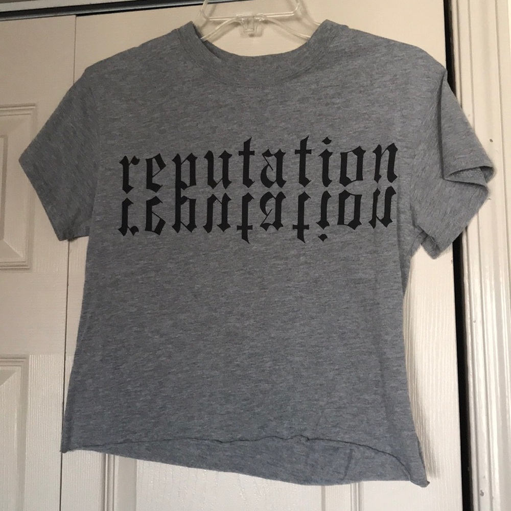 Reputation crop tee